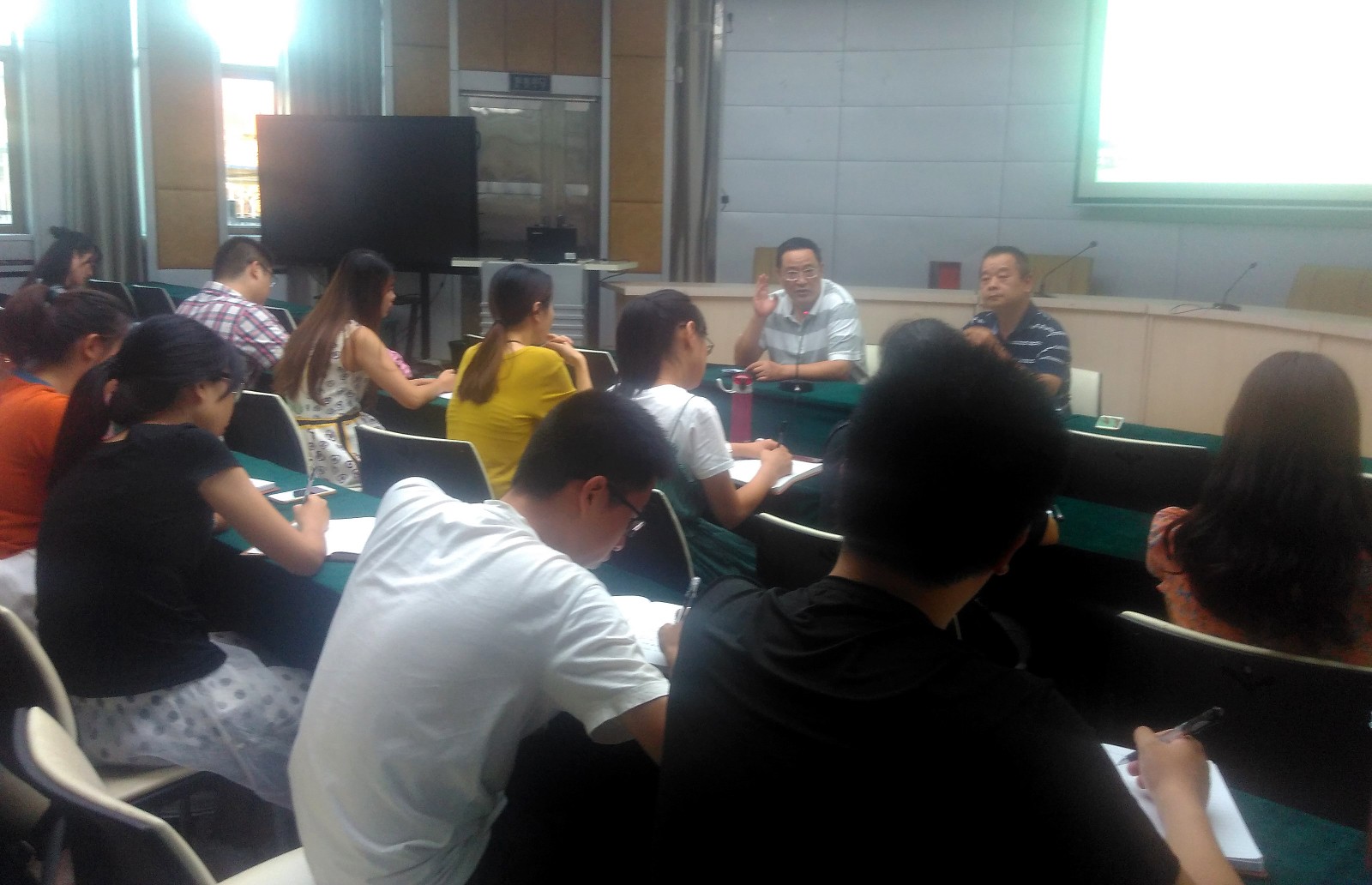 902_165330.jpg 902_165330.jpg