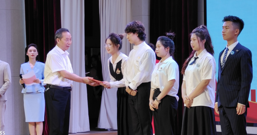 图片.png 图片.png