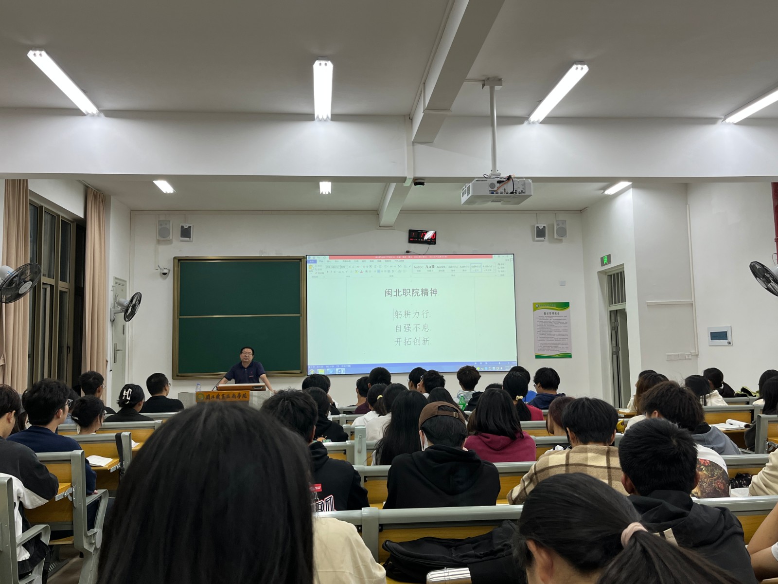 250efd5ca6a7f3682130b4a06b24b24.jpg 250efd5ca6a7f3682130b4a06b24b24.jpg