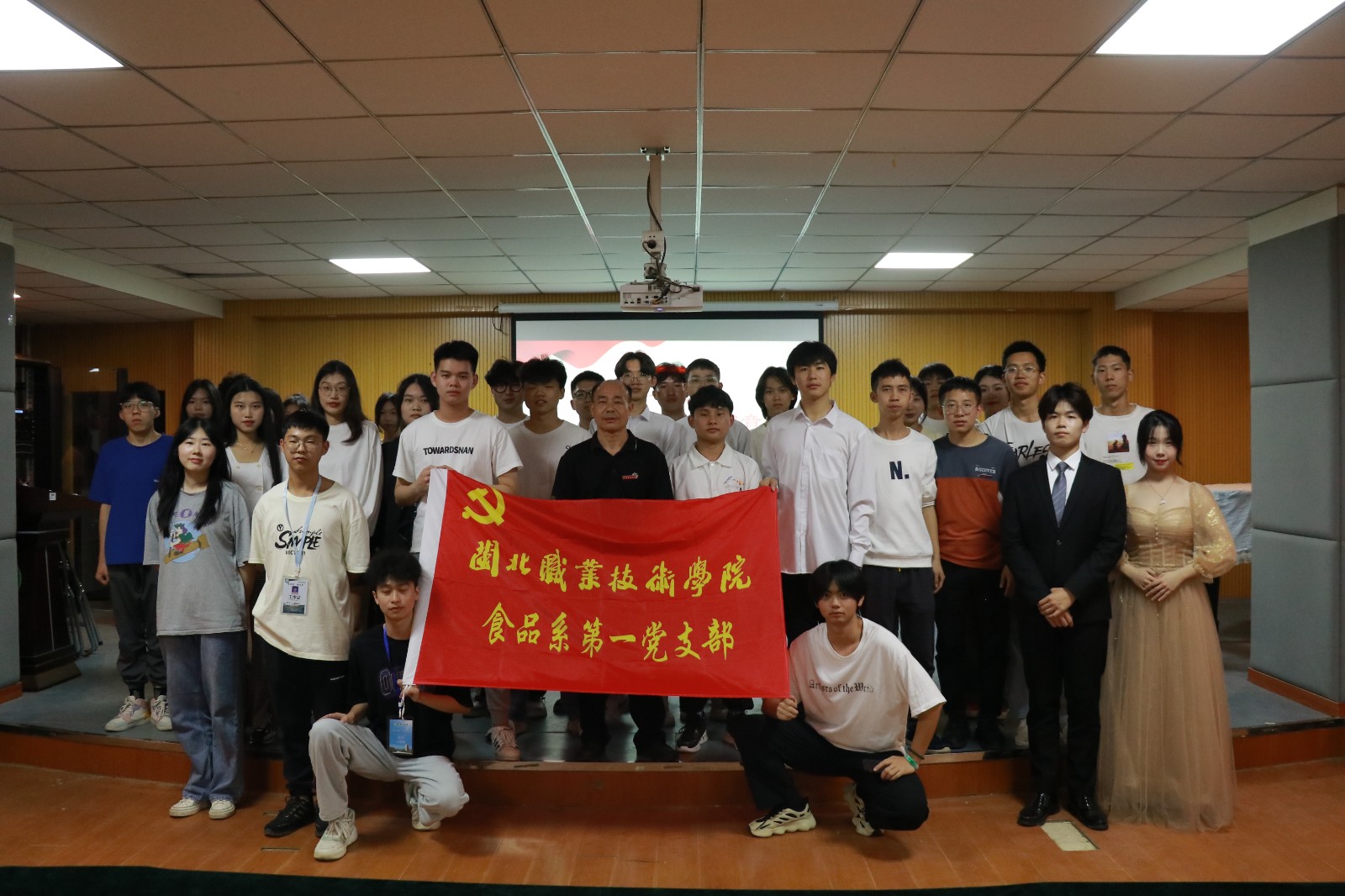 IMG_9006.JPG IMG_9006.JPG