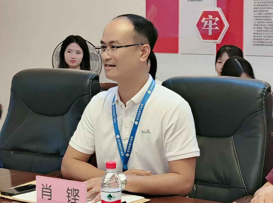 肖铿副总经理总结.jpg 肖铿副总经理总结.jpg