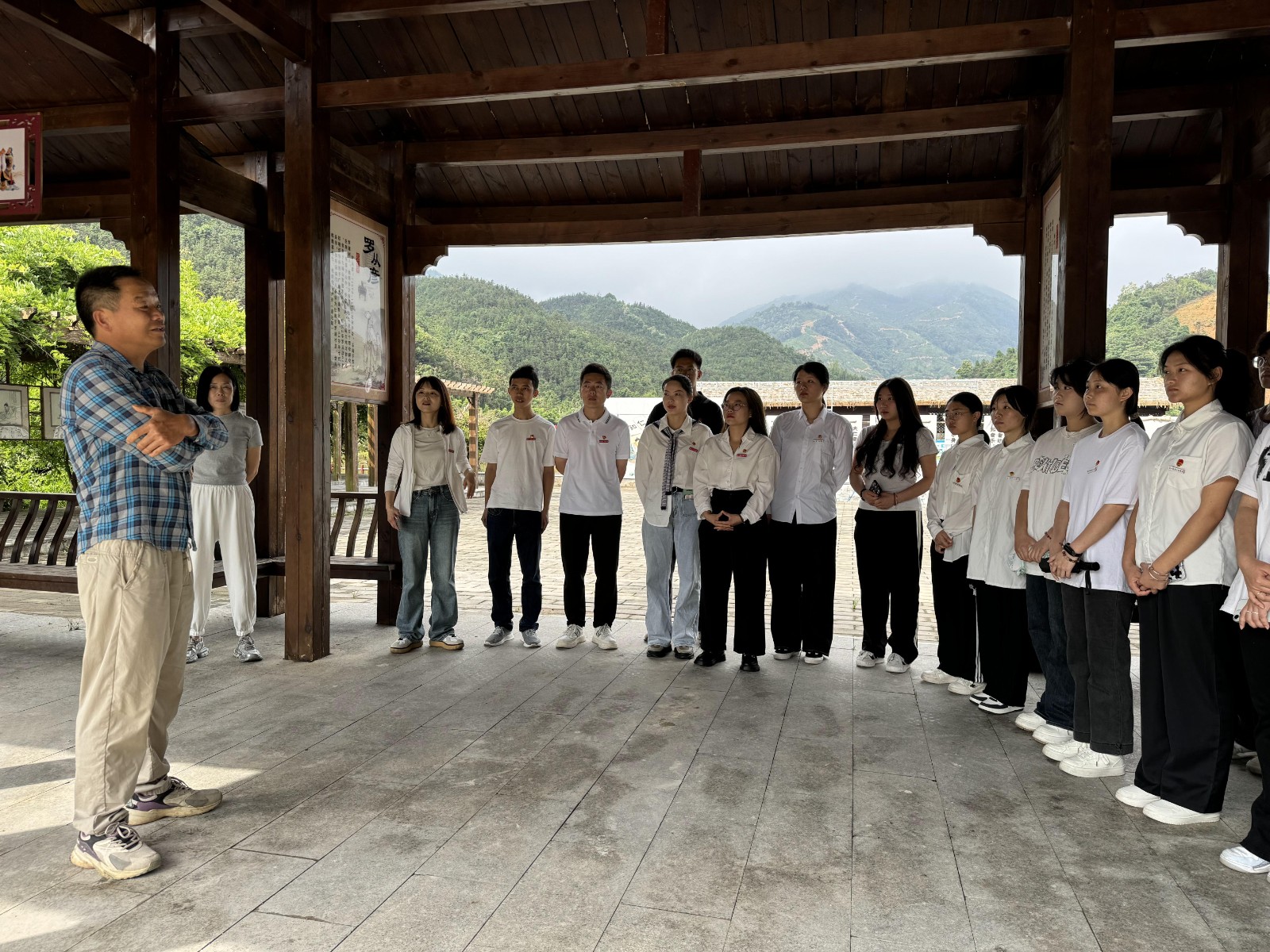 2024_05_24_08_34_IMG_1593.JPG 2024_05_24_08_34_IMG_1593.JPG