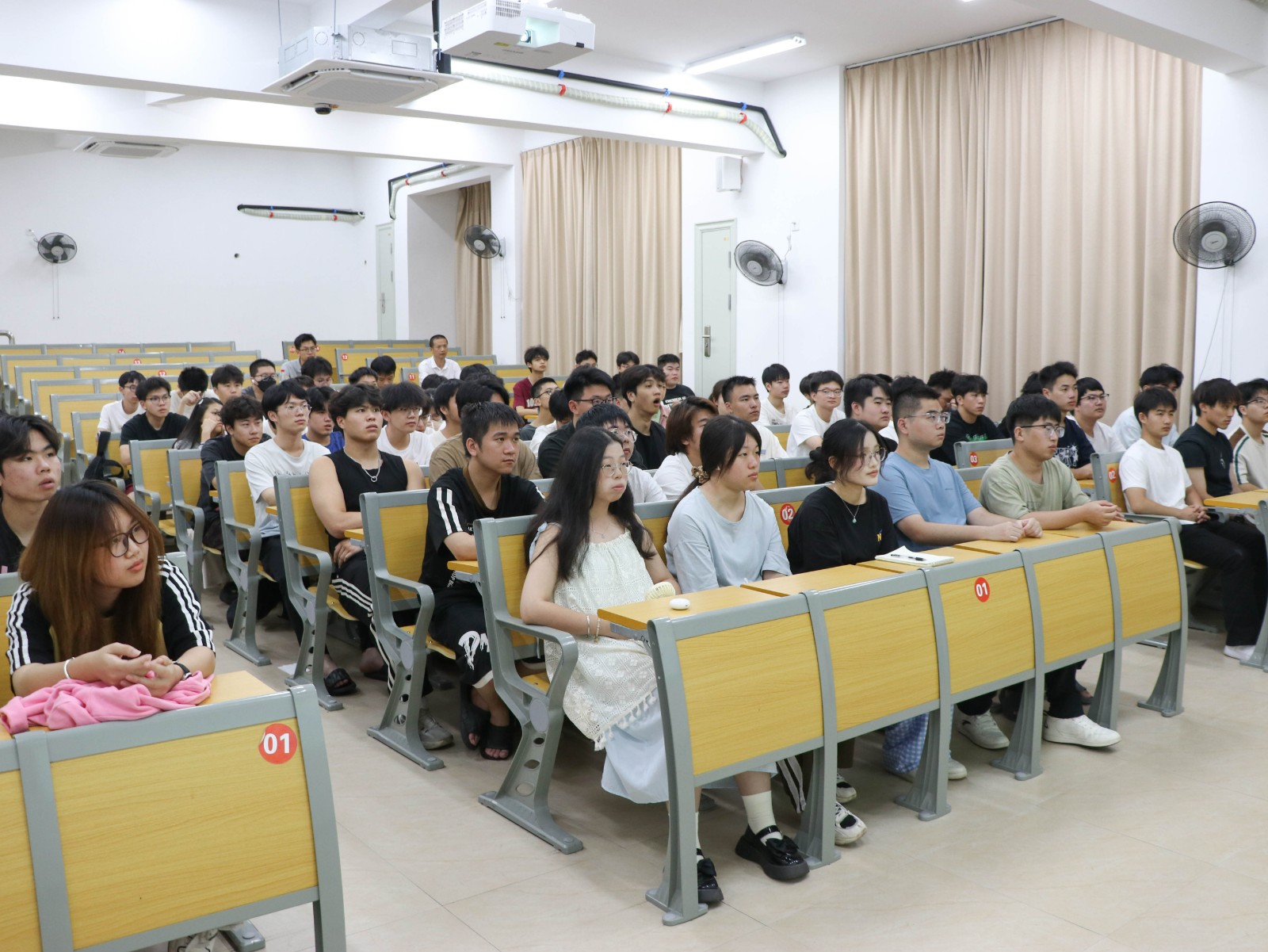 IMG_7300.jpg IMG_7300.jpg