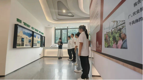 79cae691-09f2-400f-9048-0955eda92c0f.png 79cae691-09f2-400f-9048-0955eda92c0f.png